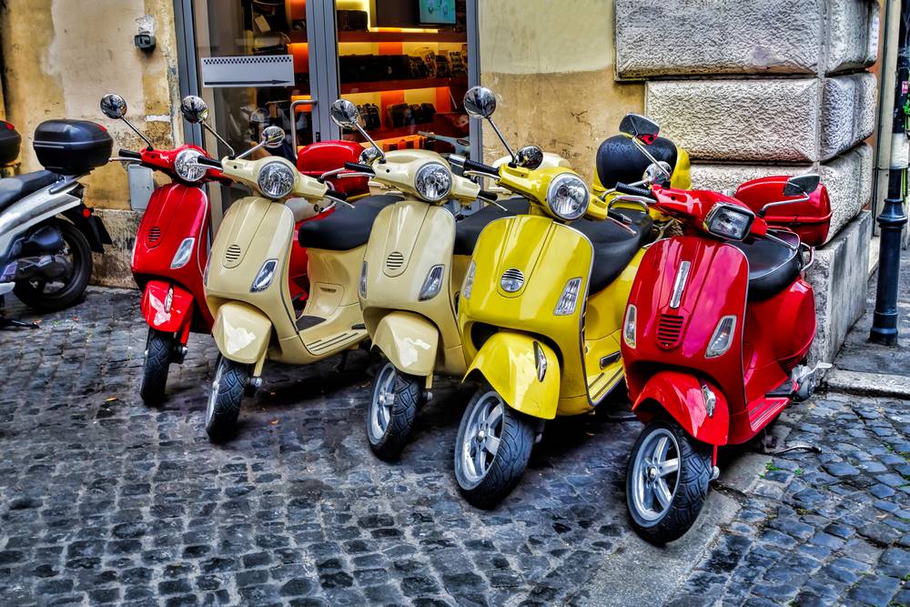 Livraison de Vespas